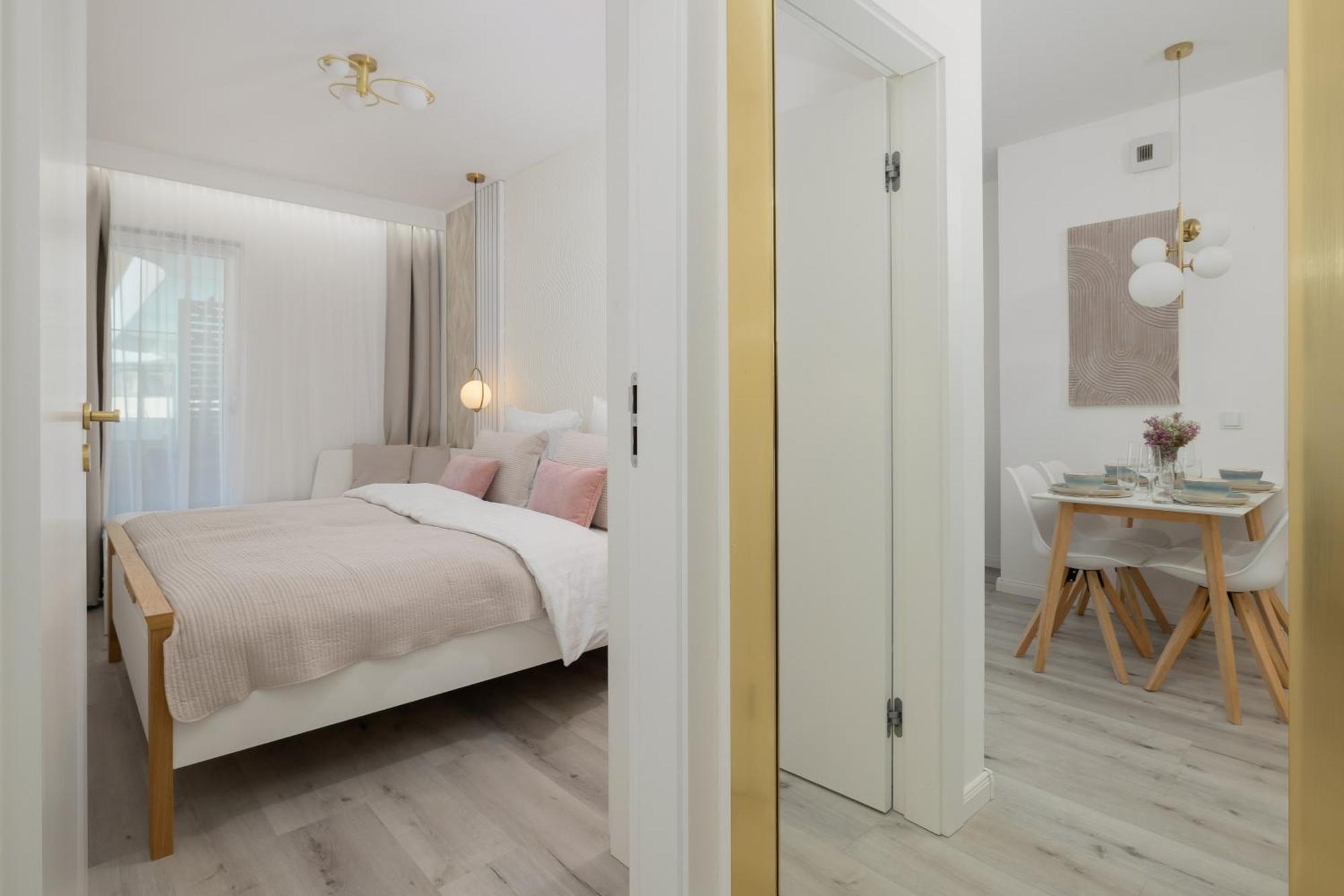 Baltic Waves Resort Apartment A012 Free Parking Miedzyzdroje Exterior photo